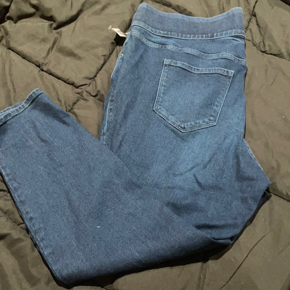Old navy pull on jeans